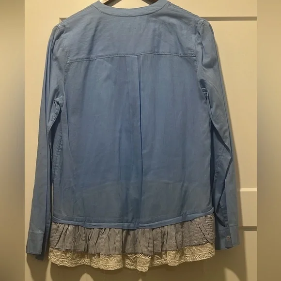 Holding Horses Blue Button-Up Top with Lace Trim - Picture 4 of 4